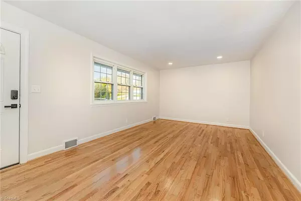 Walkertown, NC 27051,5012 Sitka RD