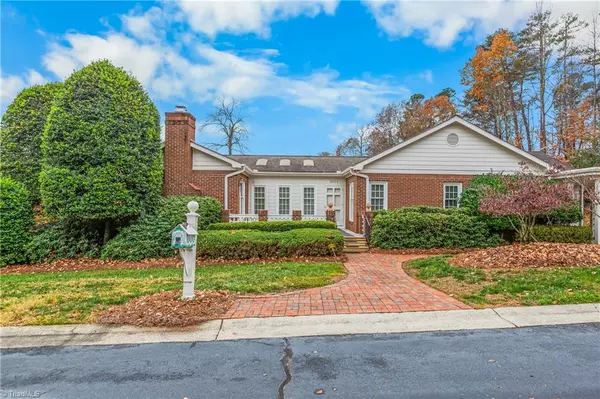 High Point, NC 27262,1001 Nuthatch CT