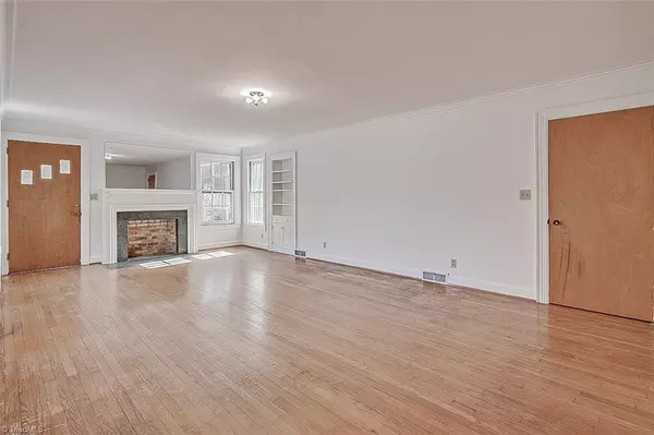 Asheboro, NC 27203,4098 US Highway 64 E