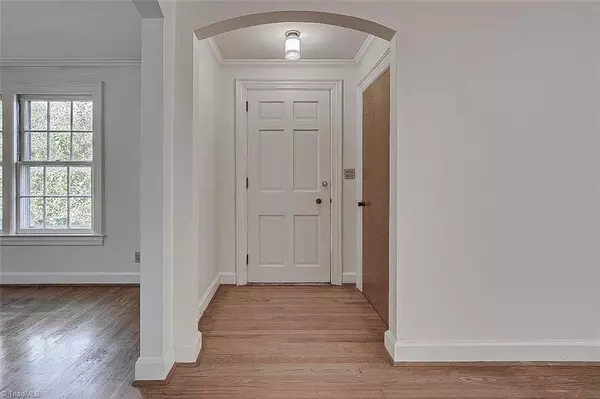 Asheboro, NC 27203,4098 US Highway 64 E