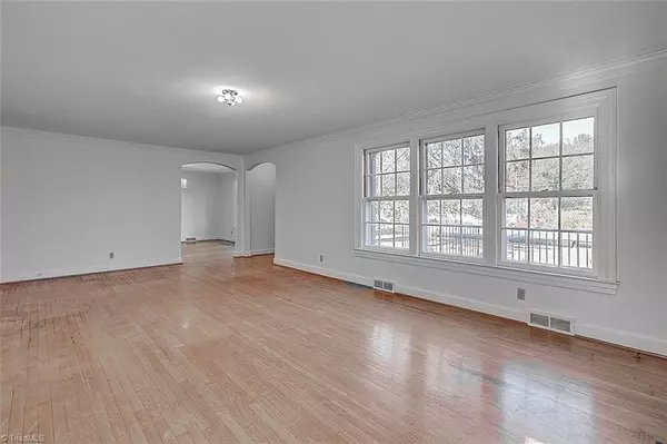 Asheboro, NC 27203,4098 US Highway 64 E