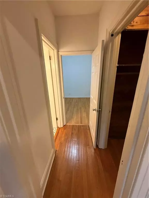 Winston-salem, NC 27101,1416 Glade ST #1