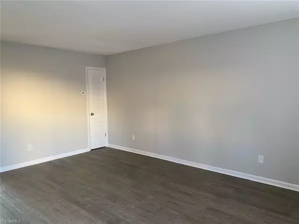 Greensboro, NC 27407,1825 Merritt DR #F