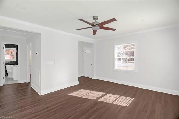 Asheboro, NC 27205,1002 Cliff RD