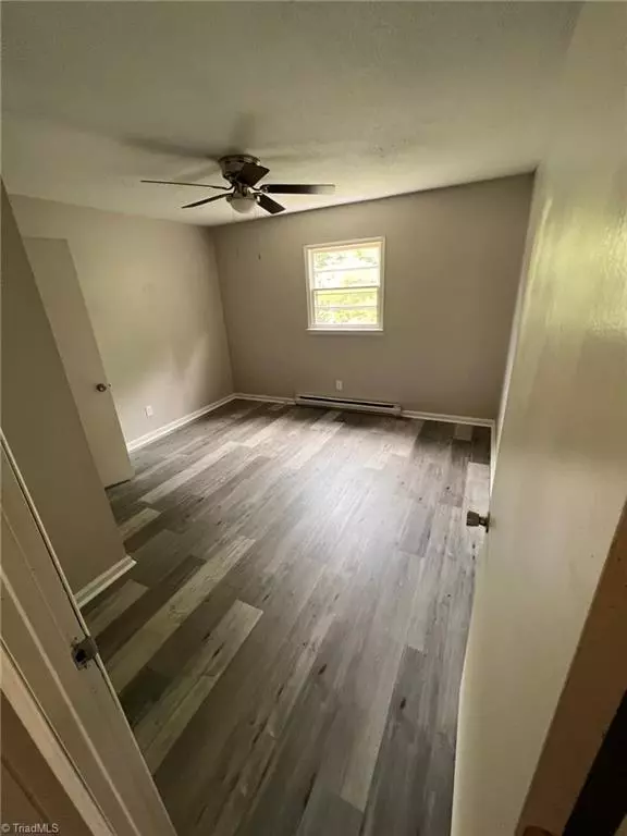 Thomasville, NC 27360,216 Church ST #4