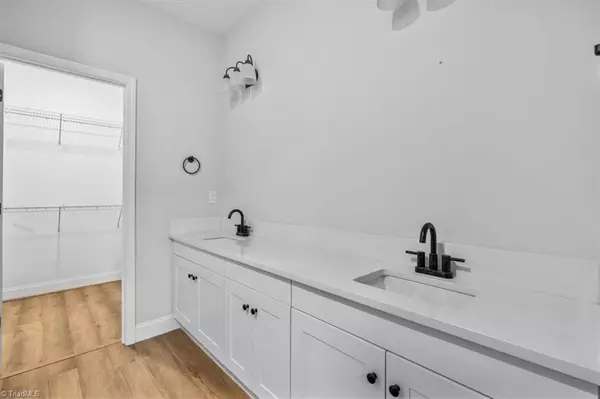 Burlington, NC 27217,1231 Saint Regis DR