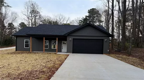 2328 Summerlin ST, Winston-salem, NC 27103