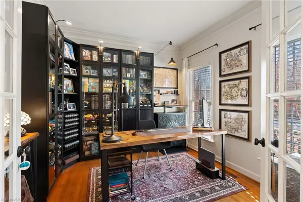 Winston-salem, NC 27106,4855 Century Oaks LN