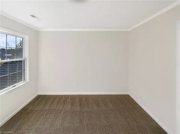 Burlington, NC 27215,2821 Edgewood AVE