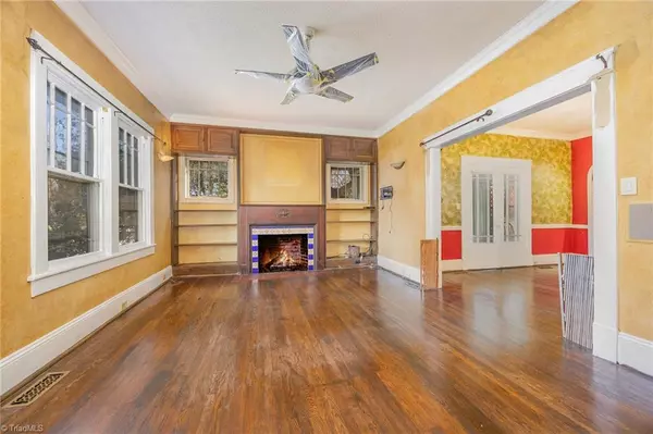 Greensboro, NC 27403,1201 Friendly AVE