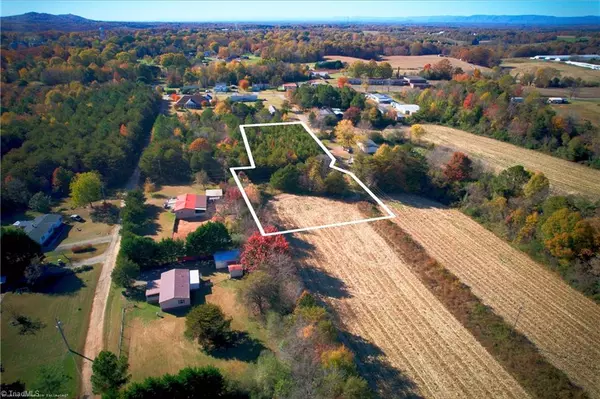 Boonville, NC 27011,00 Sonnet DR