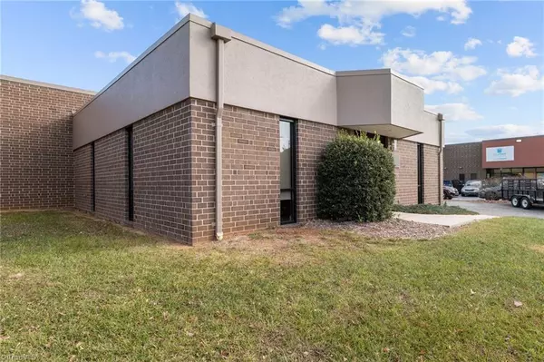 Greensboro, NC 27407,3709 Alliance DR #C-1