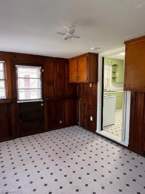 Reidsville, NC 27320,830 Summit AVE