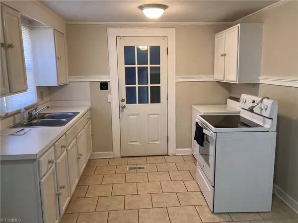 Lexington, NC 27292,326 Washburn ST