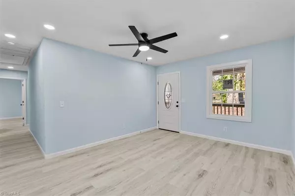 Siler City, NC 27344,1707 N Chatham AVE