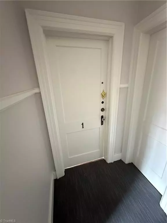 Winston-salem, NC 27103,647 Irving ST #1