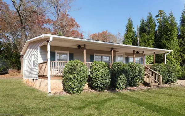 Lexington, NC 27292,531 Lake Shore AVE