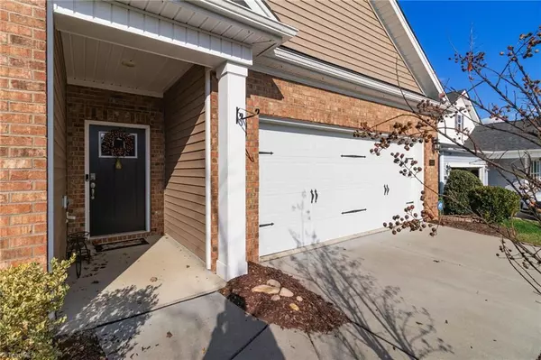 Clemmons, NC 27012,5333 Quartz AVE