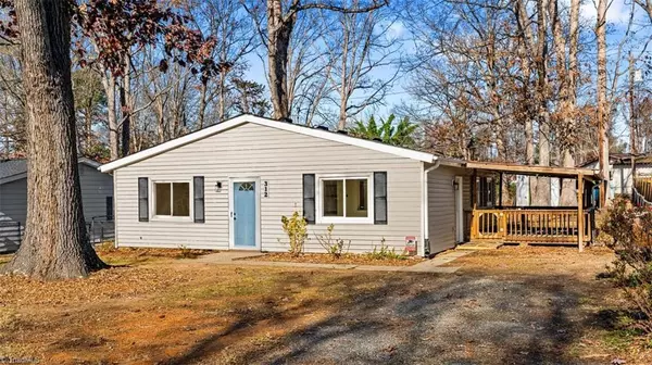 312 Spicewood DR, Greensboro, NC 27405