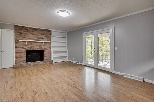 Asheboro, NC 27203,223 McLaurin DR