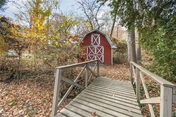 Kernersville, NC 27284,613 Piney Grove RD