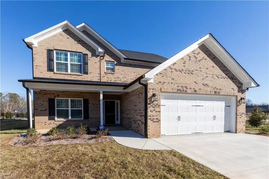 3924 Braddock RD, High Point, NC 27265