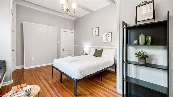 Greensboro, NC 27405,1306 Bogart ST