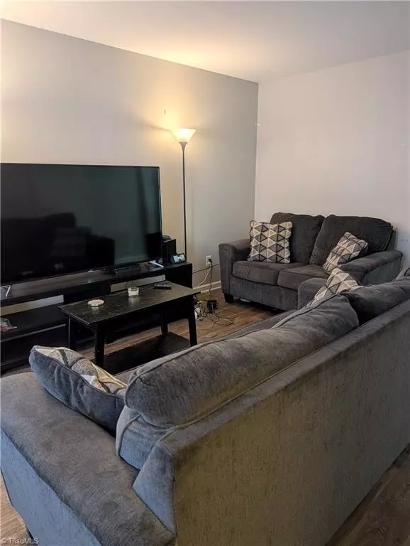 Winston-salem, NC 27127,843 Brickwood CT