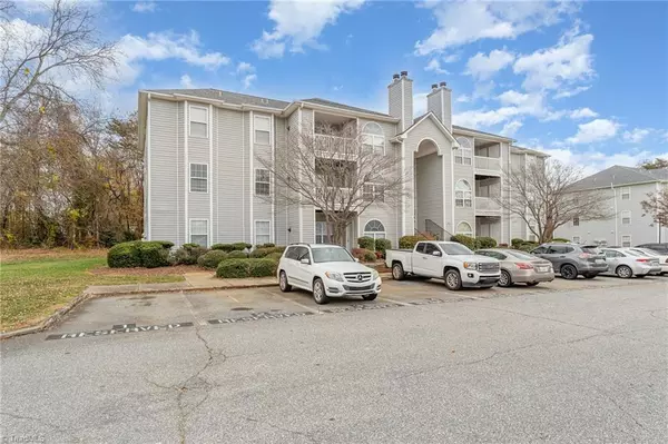 Greensboro, NC 27455,5012 Lawndale DR