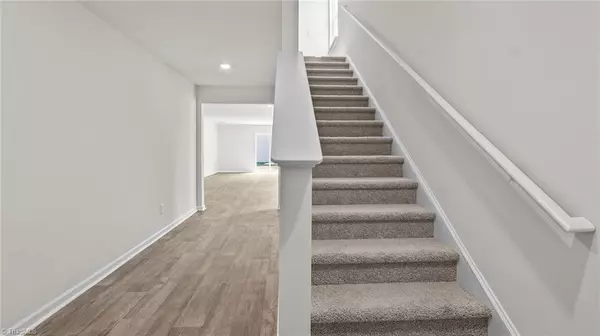 Winston-salem, NC 27107,4775 Mount Hope DR