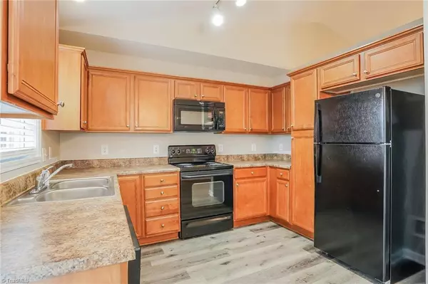 Greensboro, NC 27405,3915 Bluestem DR