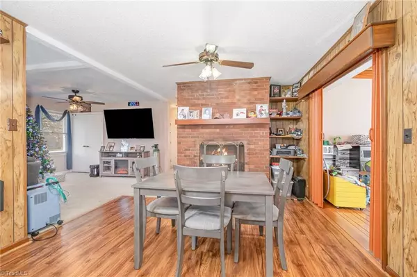 Lexington, NC 27295,1660 Michael RD