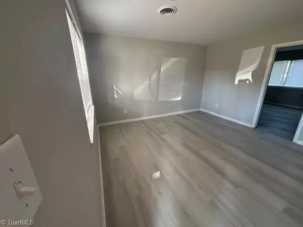 Greensboro, NC 27405,3432 Wichita PL #D