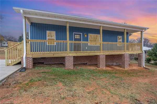 203 Reich ST, Lexington, NC 27292