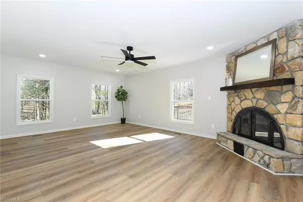 Thomasville, NC 27360,7449 Old Farm RD