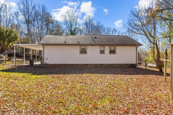 Browns Summit, NC 27214,5503 Mallard DR