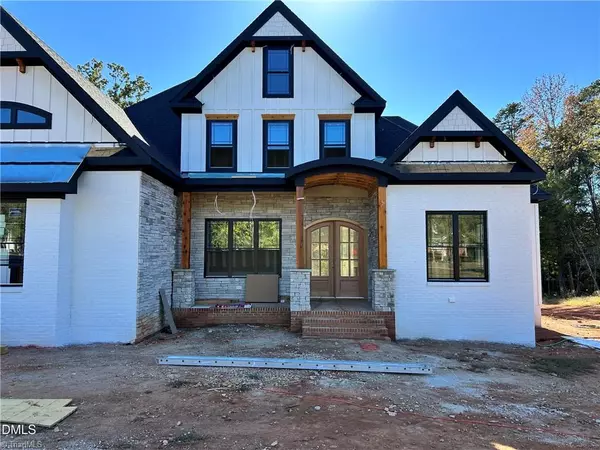 Mebane, NC 27302,5089 Harvestview DR