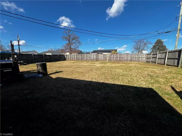 Greensboro, NC 27405,1425 20th ST