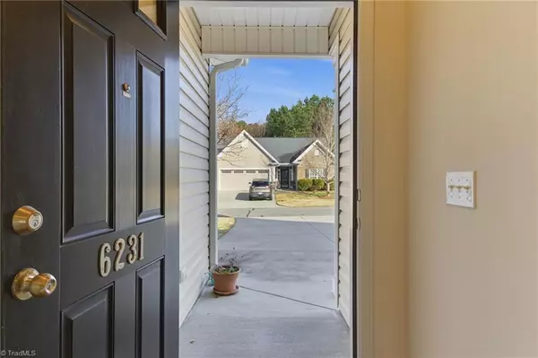 Clemmons, NC 27012,6231 Queens Gate CT