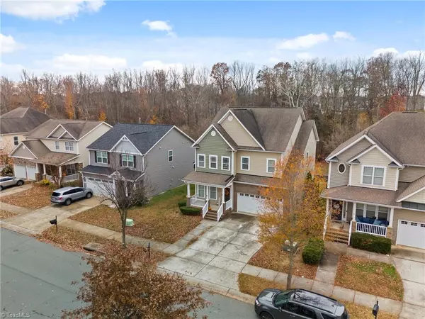 Burlington, NC 27215,2075 Glenkirk DR