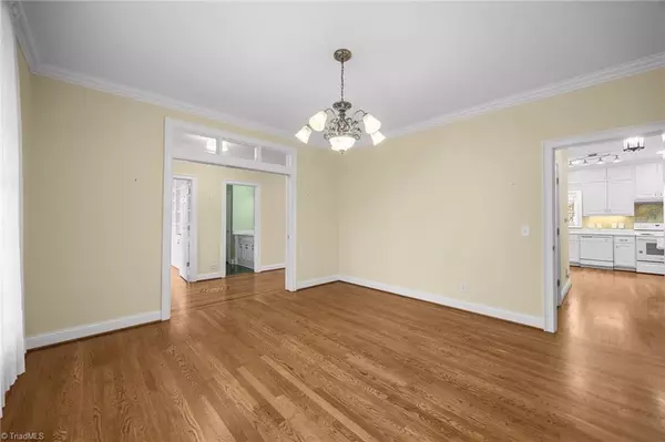 Elon, NC 27244,302 Green CT