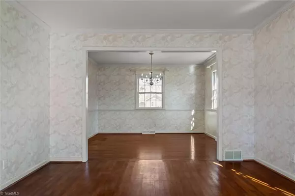 Greensboro, NC 27408,1602 Alderman DR