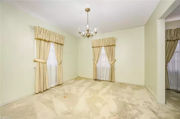 Reidsville, NC 27320,1415 Brookwood DR