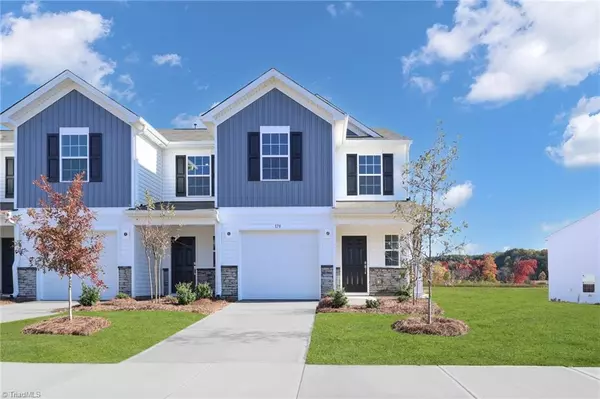 180 Plumtree CT, King, NC 27021