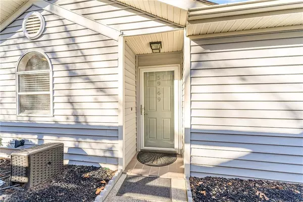 Winston-salem, NC 27106,5969 Old Plank RD