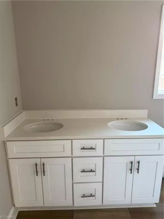 Yadkinville, NC 27055,1015 Fairfield DR