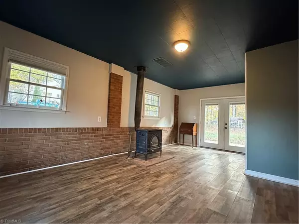 Reidsville, NC 27320,144 Norwood DR