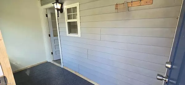 Pelham, NC 27311,318 Winesap DR