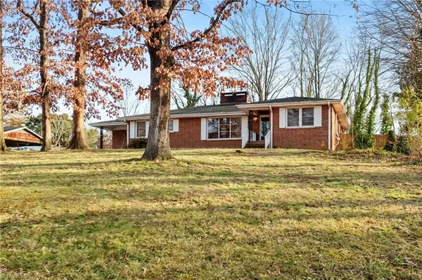 138 Devonway ST, Eden, NC 27288