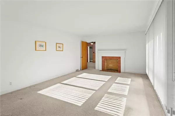 Rural Hall, NC 27045,405 Academy ST